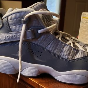 New Nike Jordan's Retro 6 Rings Grey size 6.5 boys